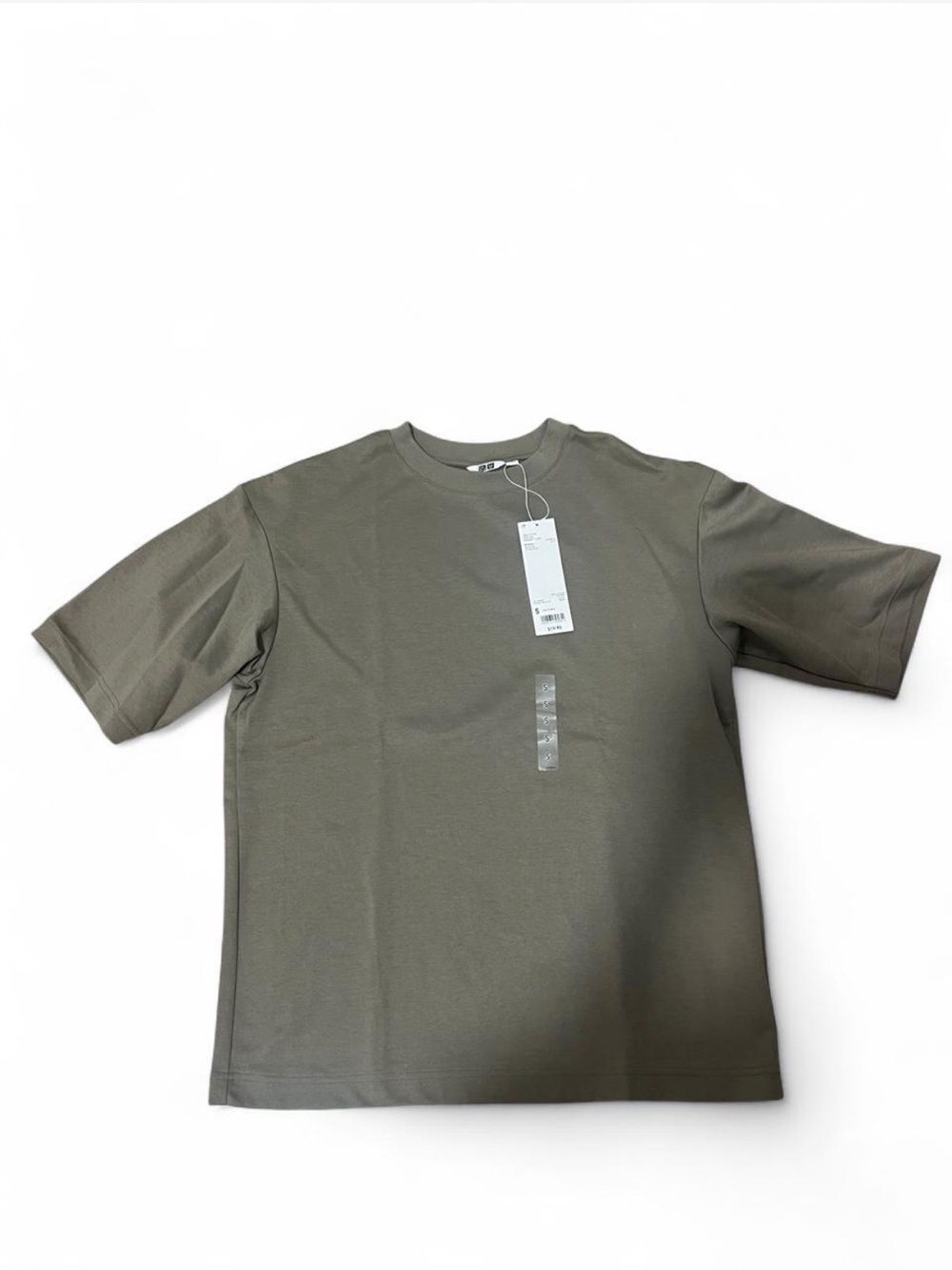 NWT Uniqlo shirt